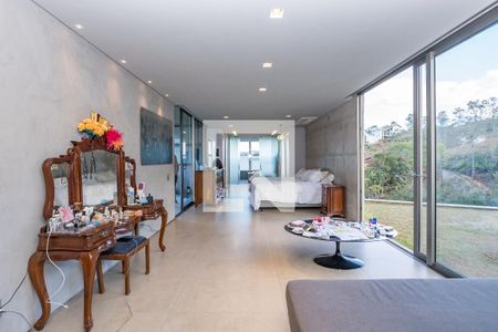 Casa de condomínio à venda com 490m², 3 quartos e 4 vagas Casa de condomínio à venda com 490m², 3 quartos e 4 vagasSuíte 1