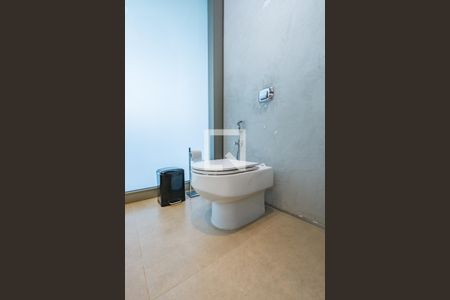 Casa de condomínio à venda com 490m², 3 quartos e 4 vagas Casa de condomínio à venda com 490m², 3 quartos e 4 vagasLavabo