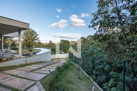 Casa de condomínio à venda com 490m², 3 quartos e 4 vagas Casa de condomínio à venda com 490m², 3 quartos e 4 vagasGaragem