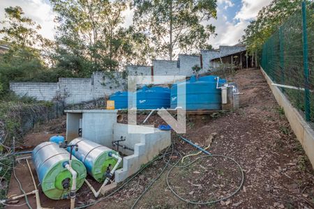 Casa de condomínio à venda com 490m², 3 quartos e 4 vagas Casa de condomínio à venda com 490m², 3 quartos e 4 vagasPomar