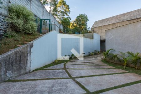 Casa de condomínio à venda com 490m², 3 quartos e 4 vagas Casa de condomínio à venda com 490m², 3 quartos e 4 vagasGaragem