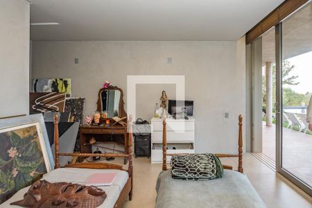 Casa de condomínio à venda com 490m², 3 quartos e 4 vagas Casa de condomínio à venda com 490m², 3 quartos e 4 vagasSuíte 2