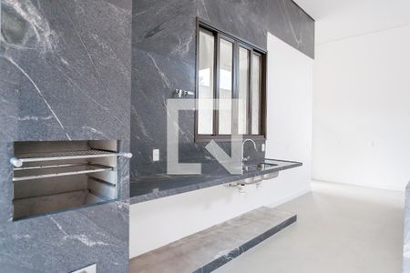 Casa de condomínio à venda com 329m², 4 quartos e 4 vagas Casa de condomínio à venda com 329m², 4 quartos e 4 vagasCozinha