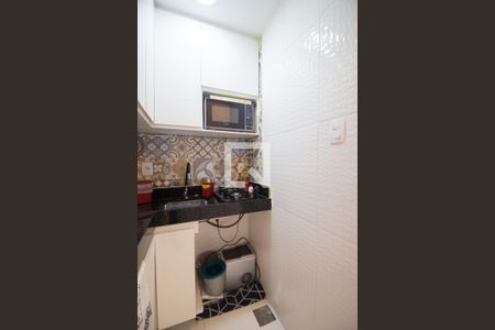 Cozinha de kitnet/studio à venda com 1 quarto, 25m² em Copacabana, Rio de Janeiro