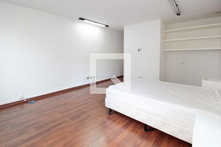 Suíte 1 de casa à venda com 3 quartos, 243m² em Vila Madalena, São Paulo