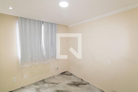 Quarto 1 de apartamento para alugar com 2 quartos, 40m² em Campo Grande, Rio de Janeiro