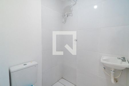 Banheiro de apartamento para alugar com 1 quarto, 18m² em Vila do Encontro, São Paulo