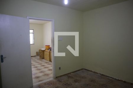 Quarto 1 de casa para alugar com 2 quartos, 250m² em Irajá, Rio de Janeiro