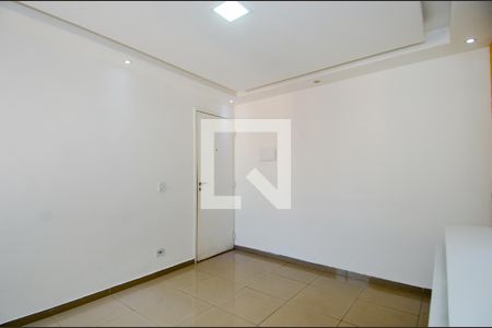 Sala de apartamento para alugar com 2 quartos, 55m² em Jardim Odete, Guarulhos