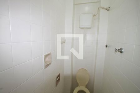 Apartamento para alugar com 70m², 2 quartos e sem vaga Apartamento para alugar com 70m², 2 quartos e sem vagaBanheiro de serviço