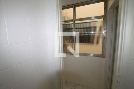 Apartamento para alugar com 70m², 2 quartos e sem vaga Apartamento para alugar com 70m², 2 quartos e sem vagaBanheiro de serviço