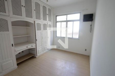 Apartamento para alugar com 70m², 2 quartos e sem vaga Apartamento para alugar com 70m², 2 quartos e sem vagaQuarto