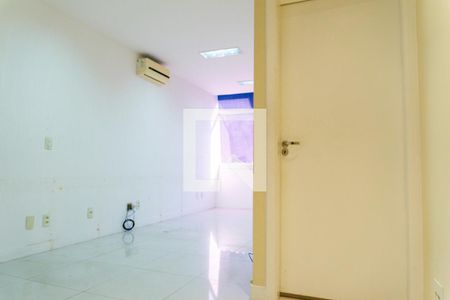 Sala de apartamento para alugar com 1 quarto, 72m² em Centro, Rio de Janeiro