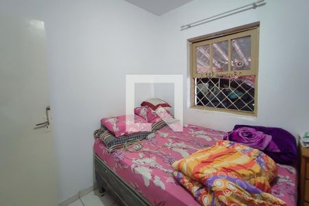 Quarto 3 de casa à venda com 3 quartos, 70m² em Vila Aurocan, Campinas