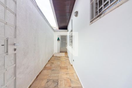 Casa à venda com 351m², 4 quartos e 3 vagas Casa à venda com 351m², 4 quartos e 3 vagasQuintal