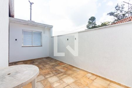 Casa à venda com 351m², 4 quartos e 3 vagas Casa à venda com 351m², 4 quartos e 3 vagasQuintal
