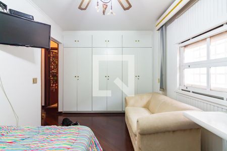 Casa à venda com 351m², 4 quartos e 3 vagas Casa à venda com 351m², 4 quartos e 3 vagasSuíte 1