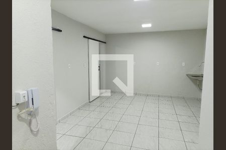 Sala/Cozinha de apartamento para alugar com 2 quartos, 47m² em Vila Celeste, São Paulo