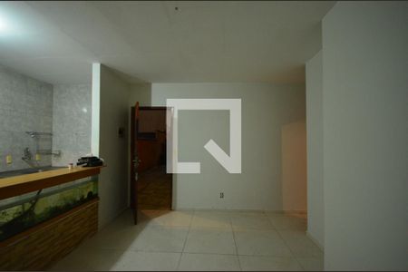 Sala de apartamento para alugar com 1 quarto, 50m² em Irajá, Rio de Janeiro