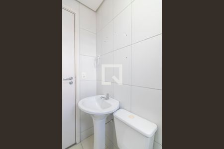 Banheiro da Suite de apartamento à venda com 2 quartos, 52m² em Vila Alpina, Santo André