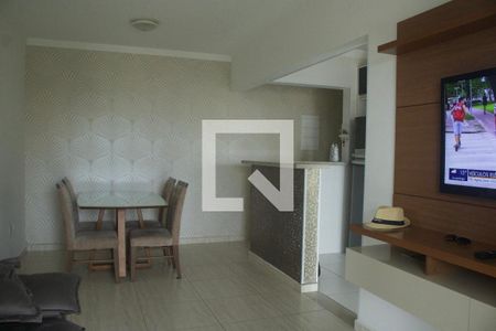 Sala de apartamento para alugar com 2 quartos, 86m² em Vila Tupi, Praia Grande