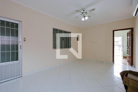 Sala de casa para alugar com 2 quartos, 150m² em Vila Santa Maria, São Paulo