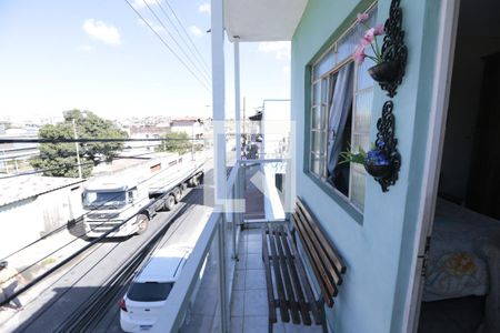 Varanda  de casa à venda com 1 quarto, 100m² em Eldorado, Contagem