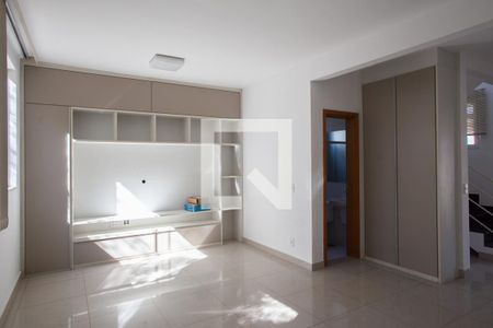 Sala de Estar de casa à venda com 3 quartos, 170m² em Garças, Belo Horizonte