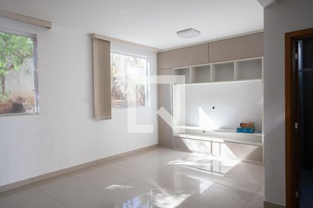 Sala de Estar de casa à venda com 3 quartos, 170m² em Garças, Belo Horizonte