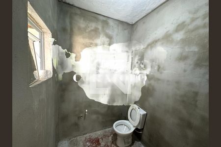 Casa à venda com 180m², 3 quartos e 1 vaga