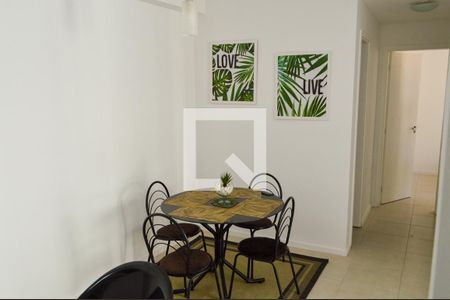Sala de apartamento à venda com 2 quartos, 59m² em Pechincha, Rio de Janeiro
