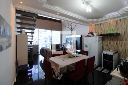 Cozinha  de casa à venda com 3 quartos, 217m² em Bom Retiro, São Paulo