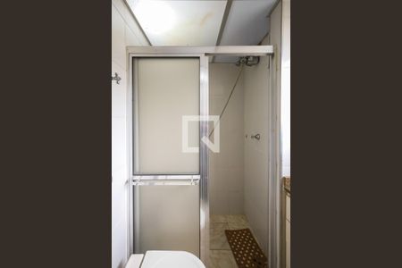 Banheiro de apartamento à venda com 2 quartos, 109m² em Vila Romana, São Paulo