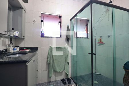 Banheiro do Quarto 1 - Suíte de casa à venda com 3 quartos, 199m² em Jardim Rina, Santo André