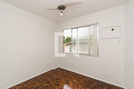 Quarto 1 de apartamento para alugar com 2 quartos, 90m² em Ramos, Rio de Janeiro