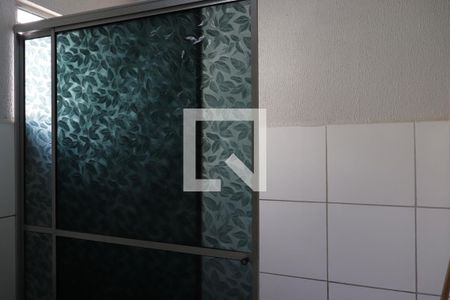 Banheiro de apartamento à venda com 2 quartos, 44m² em Campina, São Leopoldo