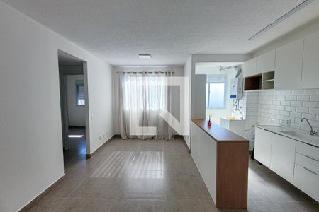 Sala de apartamento para alugar com 2 quartos, 45m² em Cambuci, São Paulo