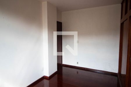 Quarto 1 de apartamento para alugar com 3 quartos, 80m² em Olaria, Rio de Janeiro