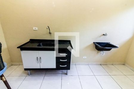 Cozinha / Lavanderia de apartamento para alugar com 1 quarto, 32m² em Jardim Bonfiglioli, São Paulo