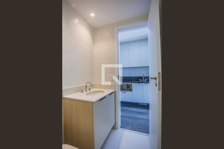 Banheiro de apartamento à venda com 1 quarto, 27m² em Vila Clementino, São Paulo