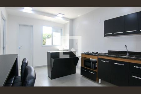 Sala/Cozinha de apartamento para alugar com 1 quarto, 28m² em Vila Formosa, São Paulo