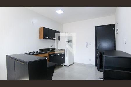 Sala/Cozinha de apartamento para alugar com 1 quarto, 28m² em Vila Formosa, São Paulo