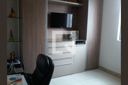 Apartamento à venda com 4 quartos, 205m² em Santa Rosa, Belo Horizonte