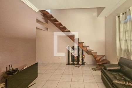 Sala de casa para alugar com 3 quartos, 140m² em Jardim Virgínia, Guarujá