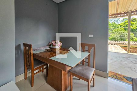 Sala 2 de casa para alugar com 3 quartos, 140m² em Jardim Virgínia, Guarujá