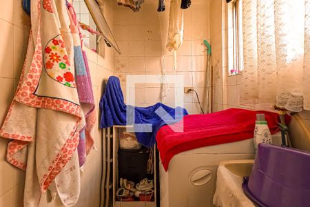 Apartamento à venda com 67m², 2 quartos e 1 vaga Apartamento à venda com 67m², 2 quartos e 1 vagaCozinha e Área de Serviço