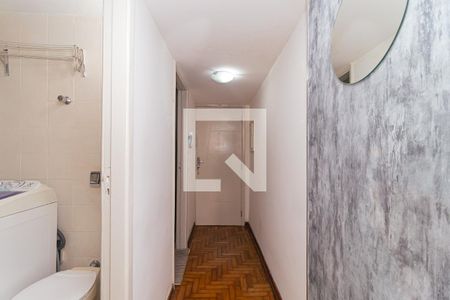Apartamento à venda com 42m², 1 quarto e sem vaga Apartamento à venda com 42m², 1 quarto e sem vagaCorredor