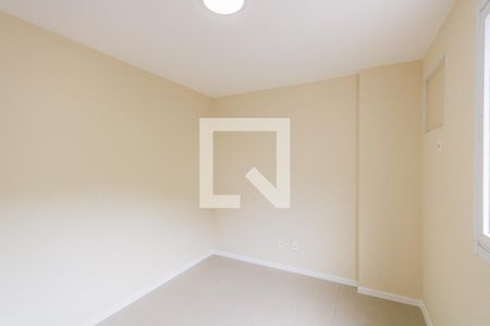 Quarto 1 de apartamento para alugar com 2 quartos, 79m² em Jacarepaguá, Rio de Janeiro