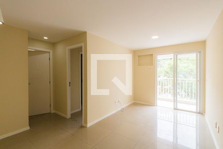 Sala de apartamento para alugar com 2 quartos, 79m² em Jacarepaguá, Rio de Janeiro