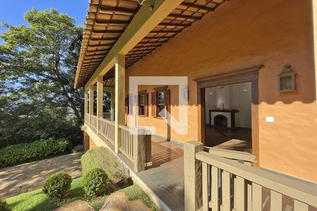 Fachada de casa de condomínio à venda com 4 quartos, 950m² em Vila D’el Rey, Nova Lima